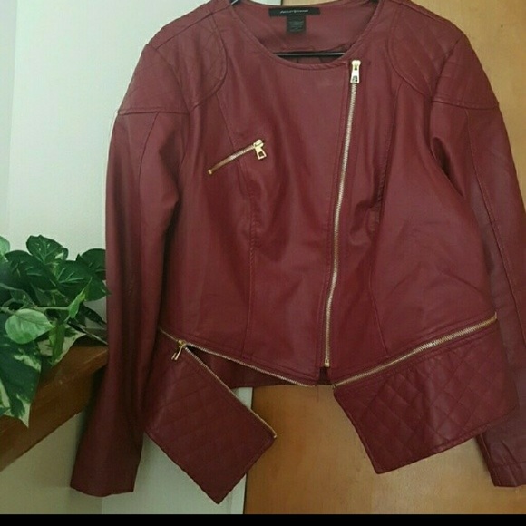 Fashion 3 in 1 Leather Jacket - Picture 2 of 4